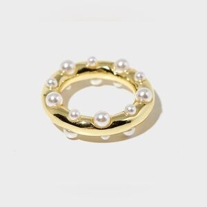 ALLIE + BESS Capri Pearl Ring size 5 (BRAND NEW)